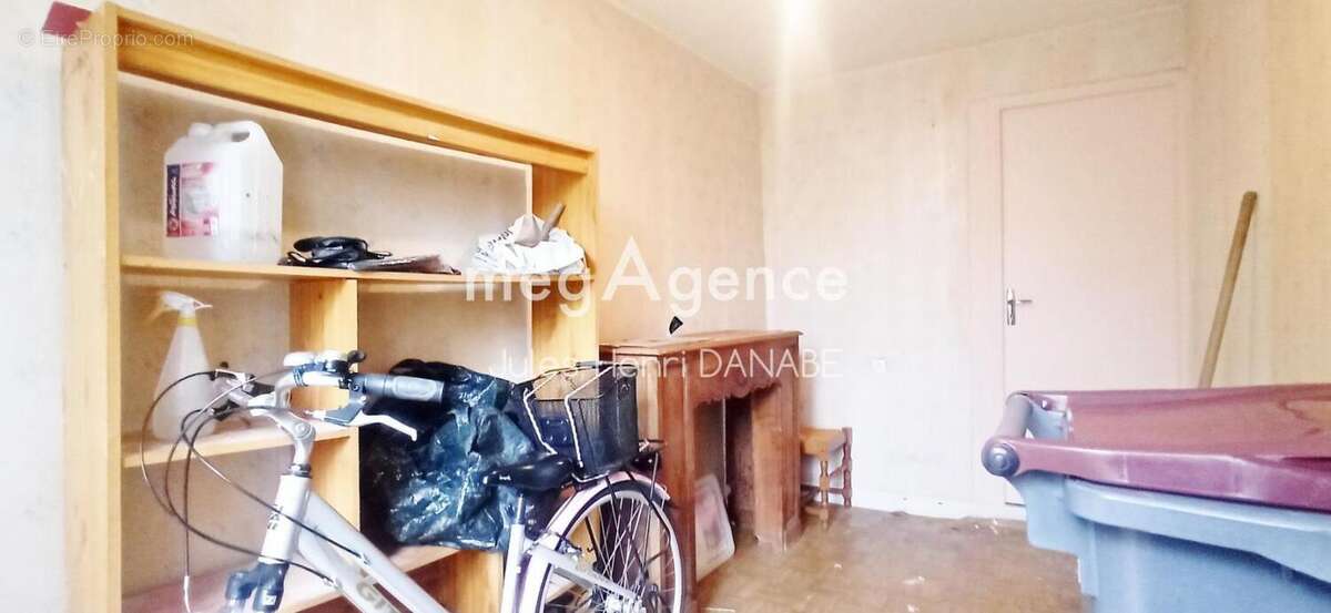 Appartement à VILLENEUVE-SUR-YONNE