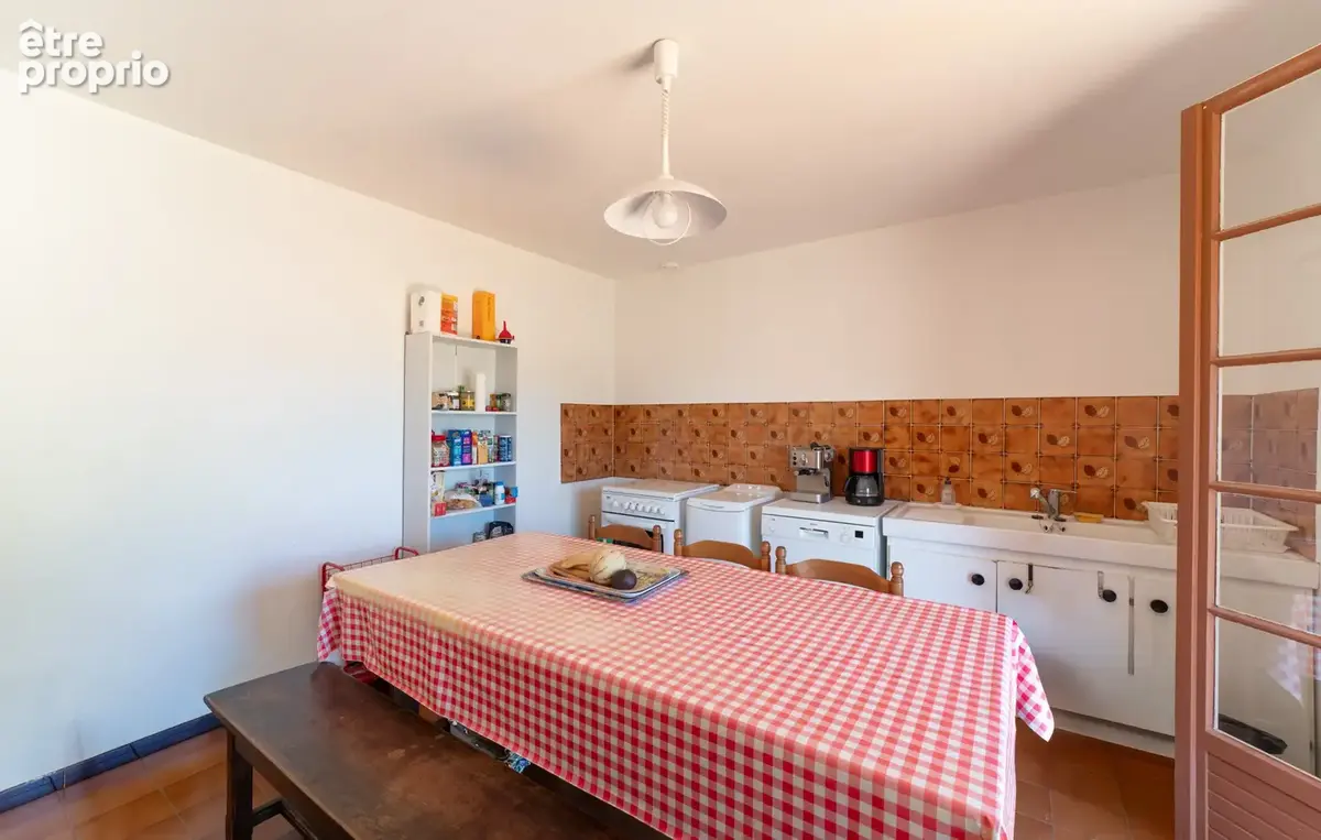 Lunel nord   villa de plain-pied, piscine & 1 048 m2 de terrain constructible - photo 13