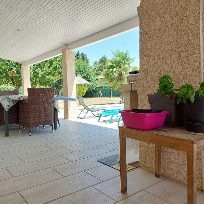 Maison à vendre 5 pièces CAMPSAS (82)avec garage attenant et double garage indépendant, piscine, terrasse couverte, puits, sur 2 - photo 38