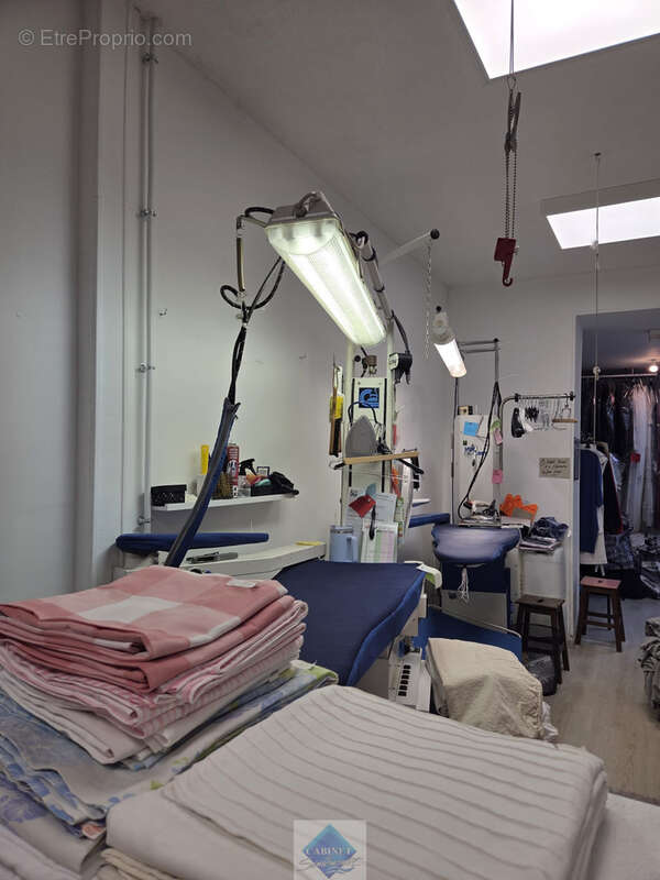 Fonds de commerce pressing mers les bains - photo 9