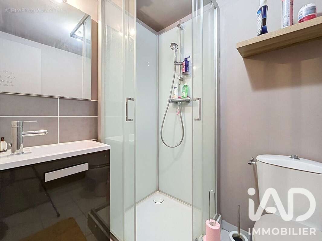 Maison 131 m² à Tessy-Sur-Vire  - photo 9