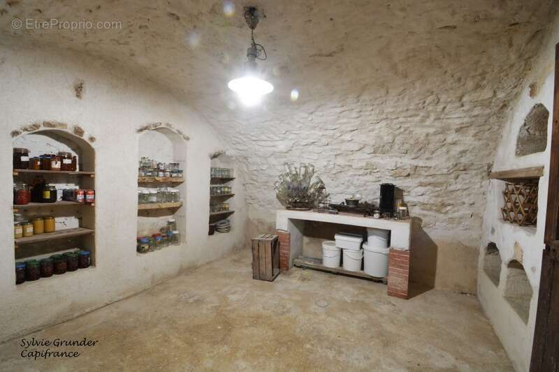 Maison à EGUILLES