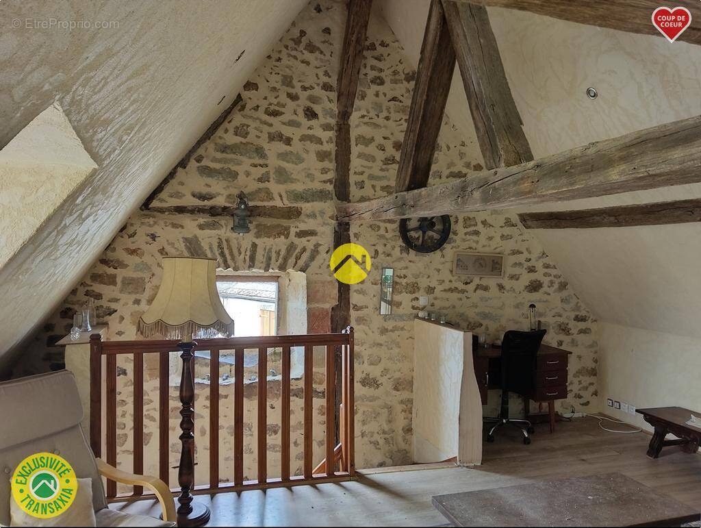 Maison à COULEUVRE