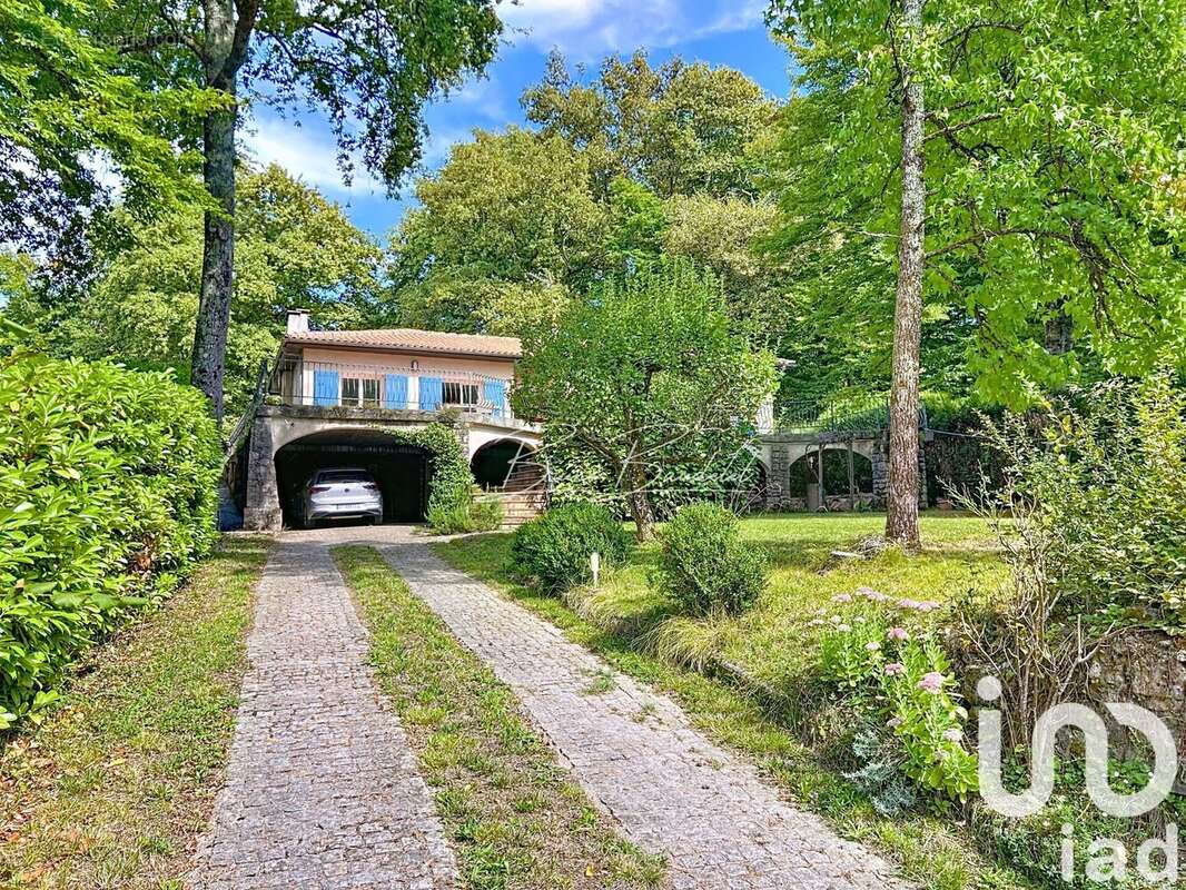 Maison 200 m² à Cursan  - photo 4