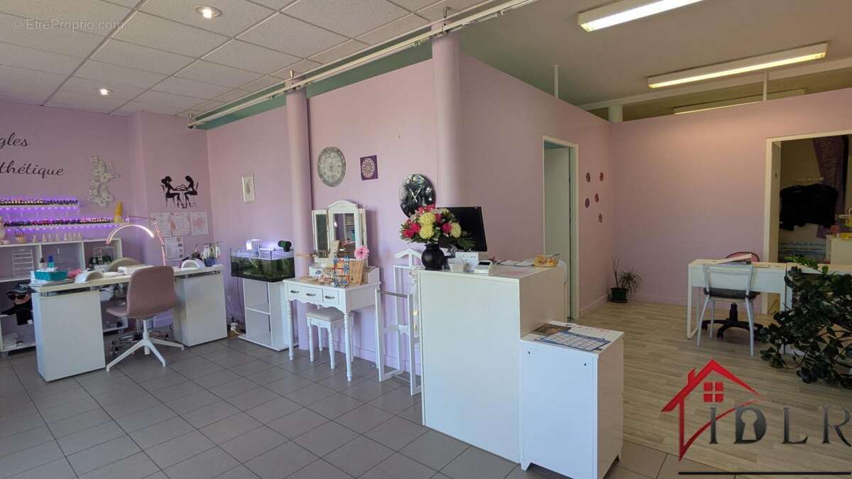 Fonds de commerce esthétique/ongles à Chaumergy - photo 10