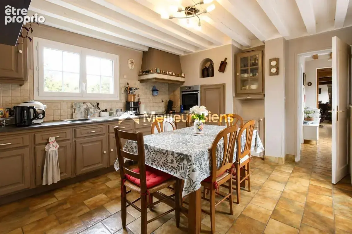 Maison normande 117 m² à Goupil-Othon avec terrain paysagé 1400 m² - photo 5