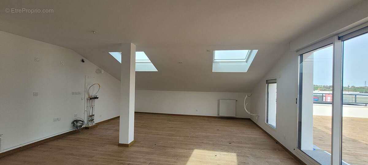 Appartement T4 duplex 118 m² + terrasse 130m² à Saint-Orens - photo 7