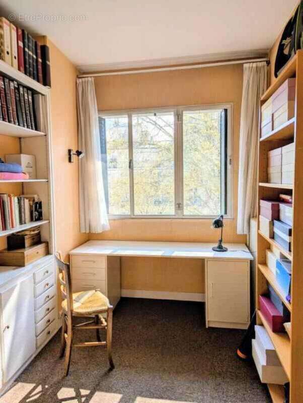 Appartement à PARIS-6E