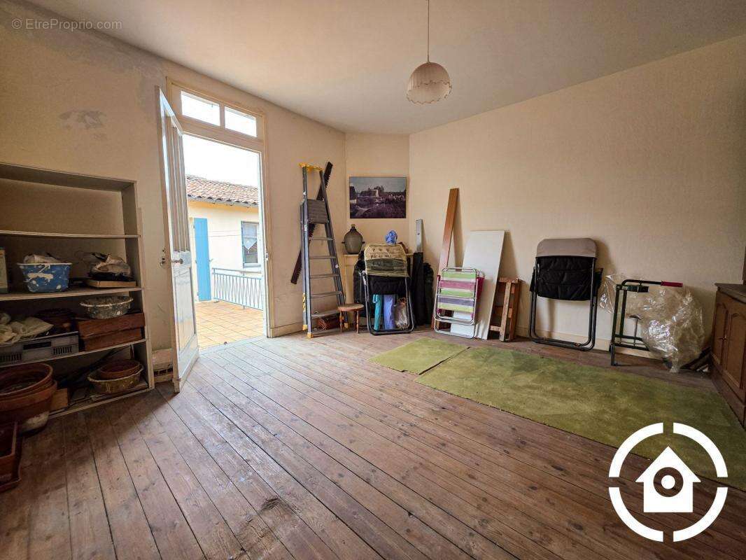 Maison familiale 4 chambres + dépendance et cour - photo 27