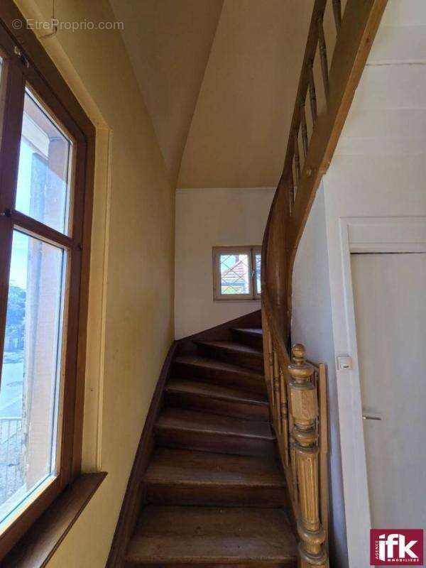 Andolsheim maison à rénover de 161m2 sur terrain de 7.43a - photo 7