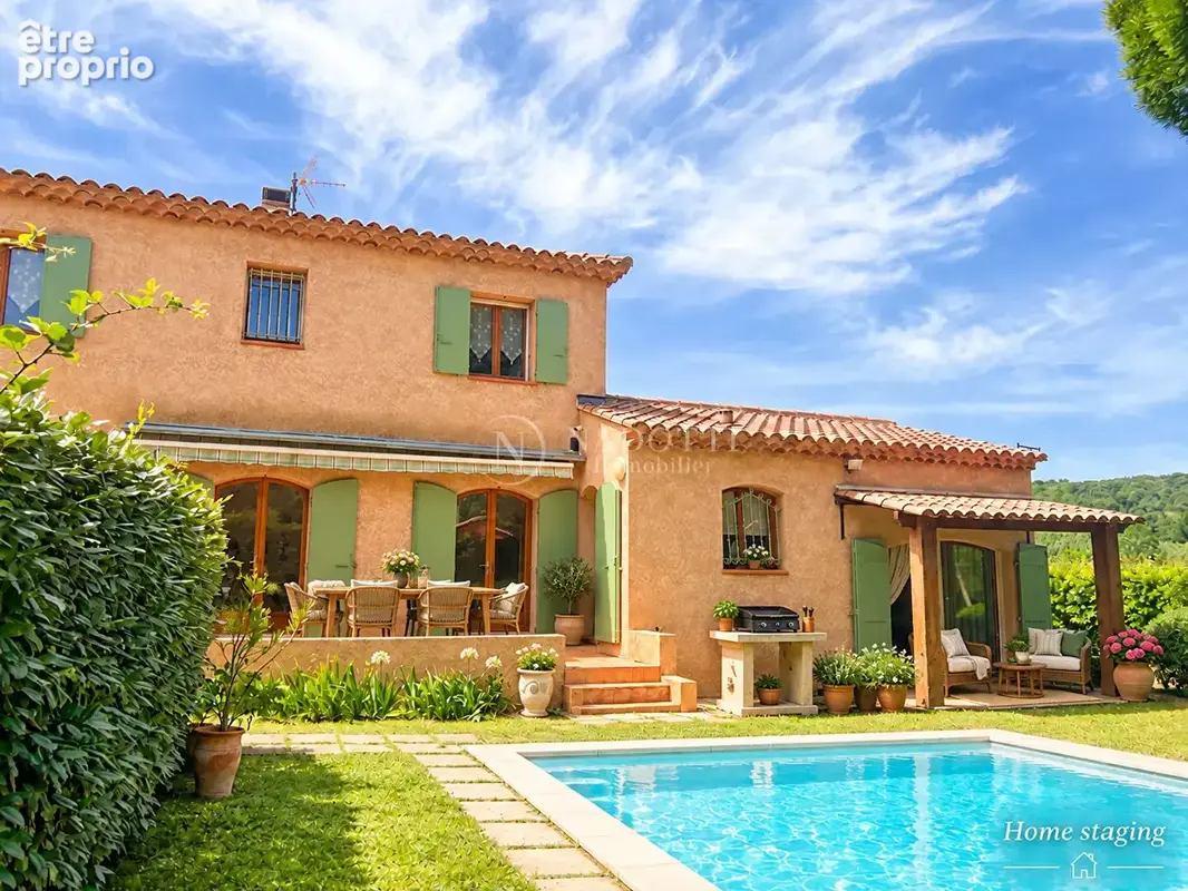 Maison à SAINT-PANTALEON