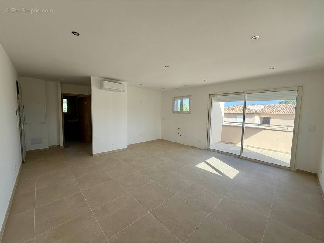 PRUNELLI DI FIUMORBO (20) Appartement à vendre 2 pièces de 47,15m2 avec terrasse de 13,30 m2 - photo 1