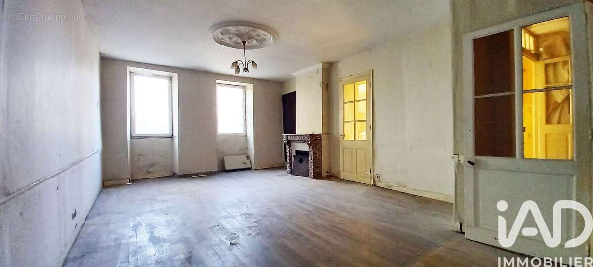 Photo 4 - Maison à MAUZE-SUR-LE-MIGNON