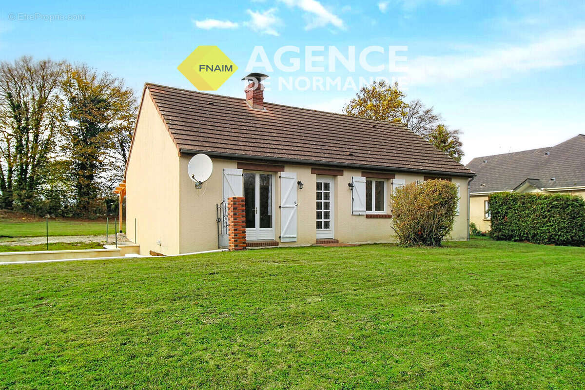 Maison à MONTREUIL-L&#039;ARGILLE