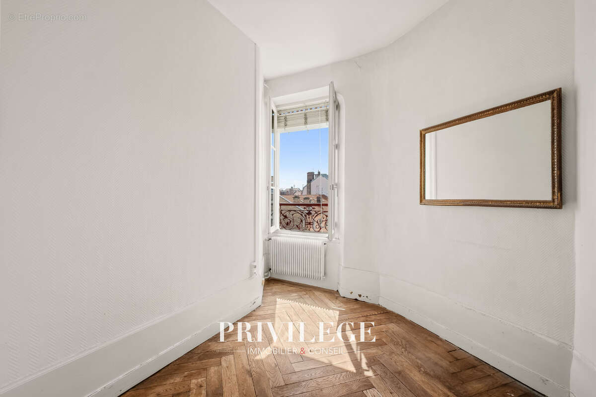 Appartement à LYON-7E