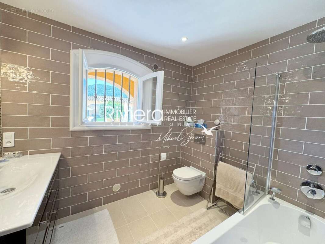 Propriete de standing - vue mer - 6 chambres - photo 28