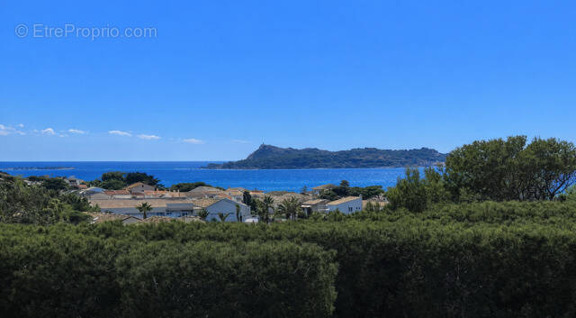 Appartement à SIX-FOURS-LES-PLAGES
