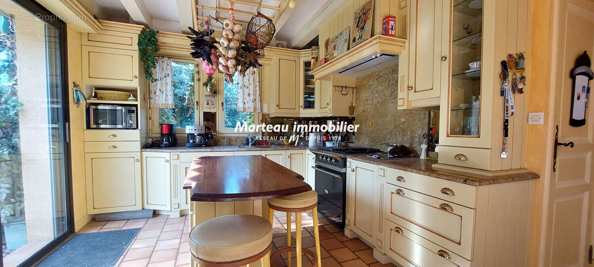 Maison à PRUILLE-LE-CHETIF