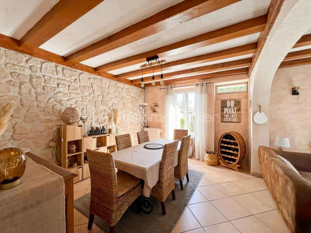 Maison à LIMEIL-BREVANNES