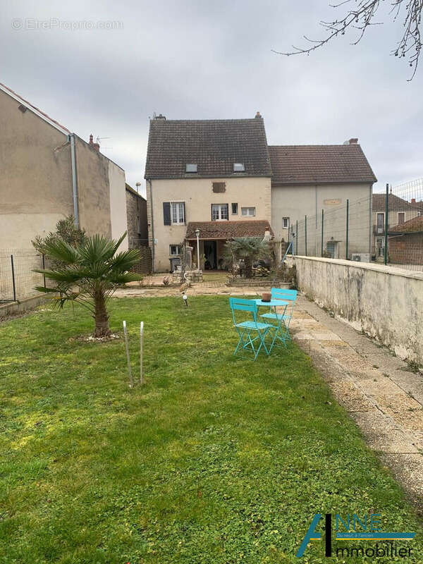 Maison à CHAUDENAY