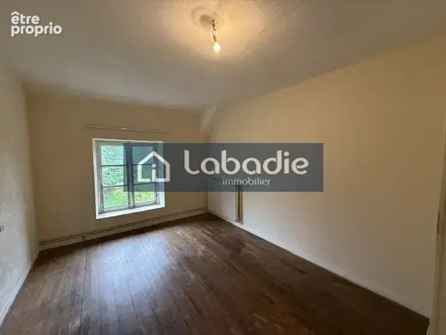 Maison 5 pièces - 3 chambres -3165m2 de terrain - dépendances - photo 7