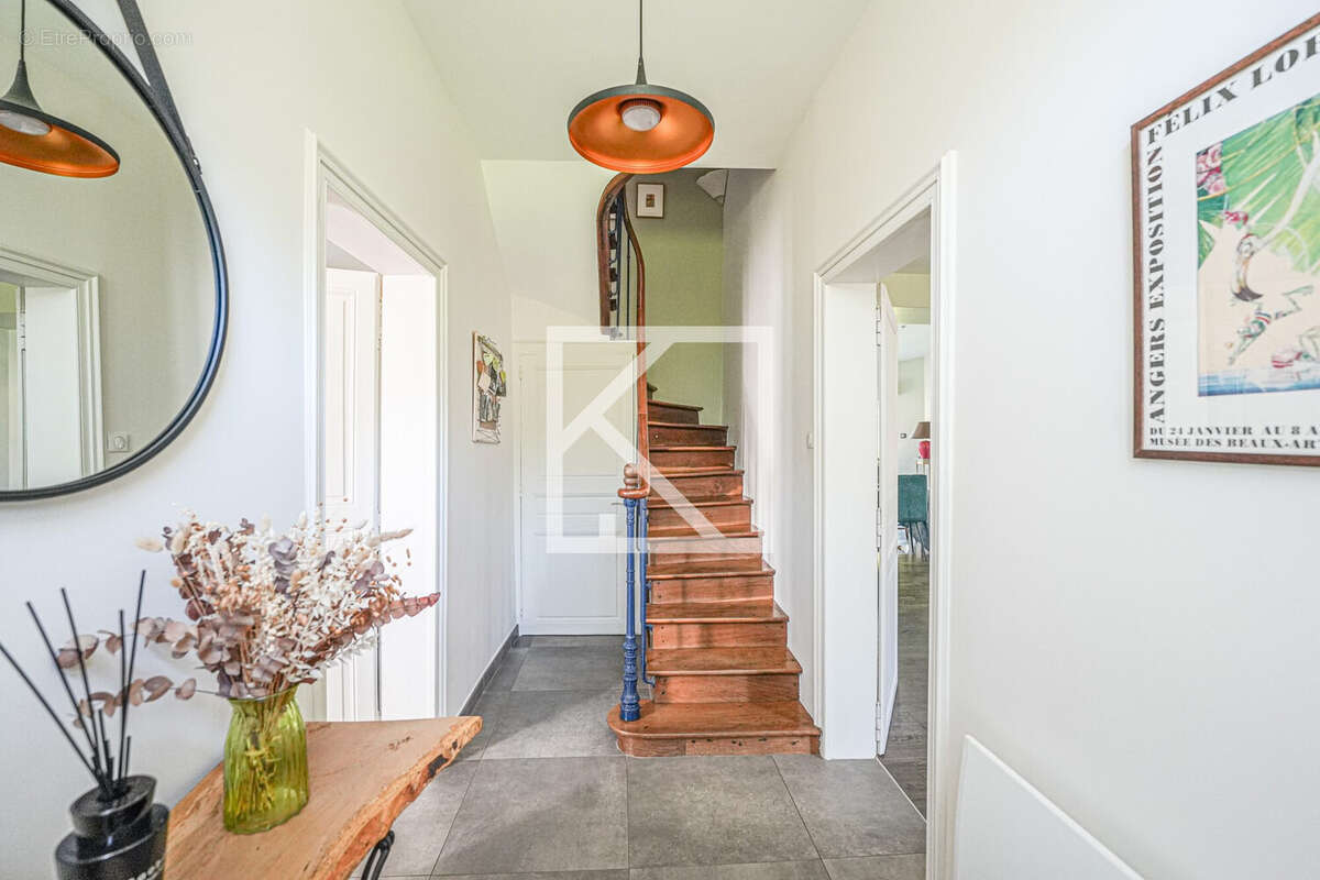 Maison à LOIGNE-SUR-MAYENNE