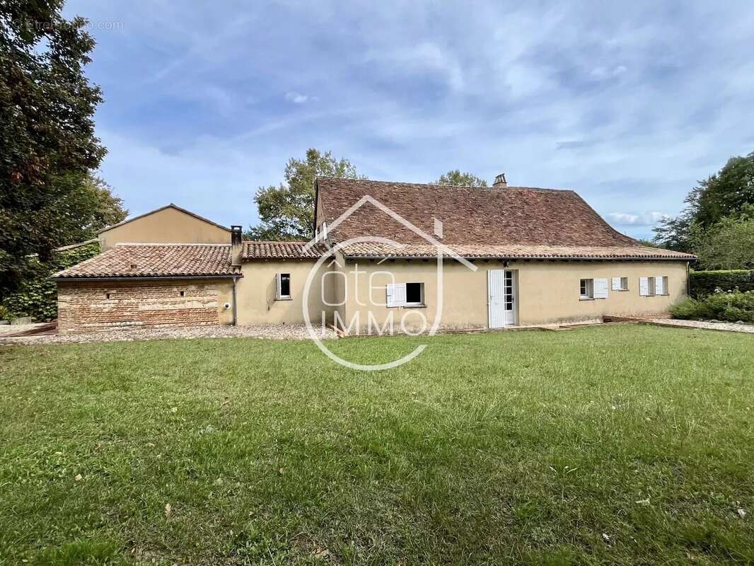 Maison à PRIGONRIEUX