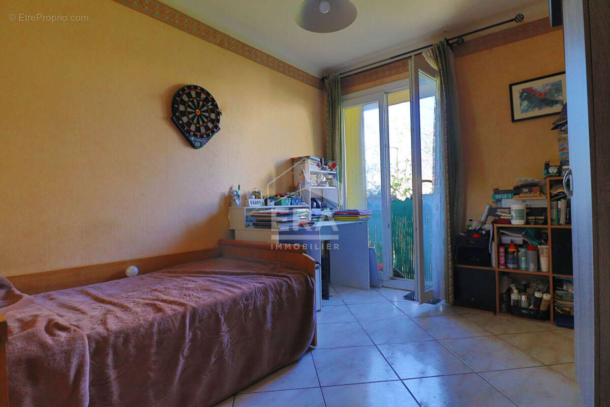 Appartement à MARSEILLE-9E