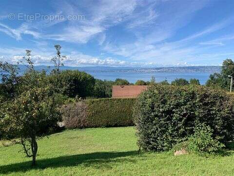 Maison à MAXILLY-SUR-LEMAN