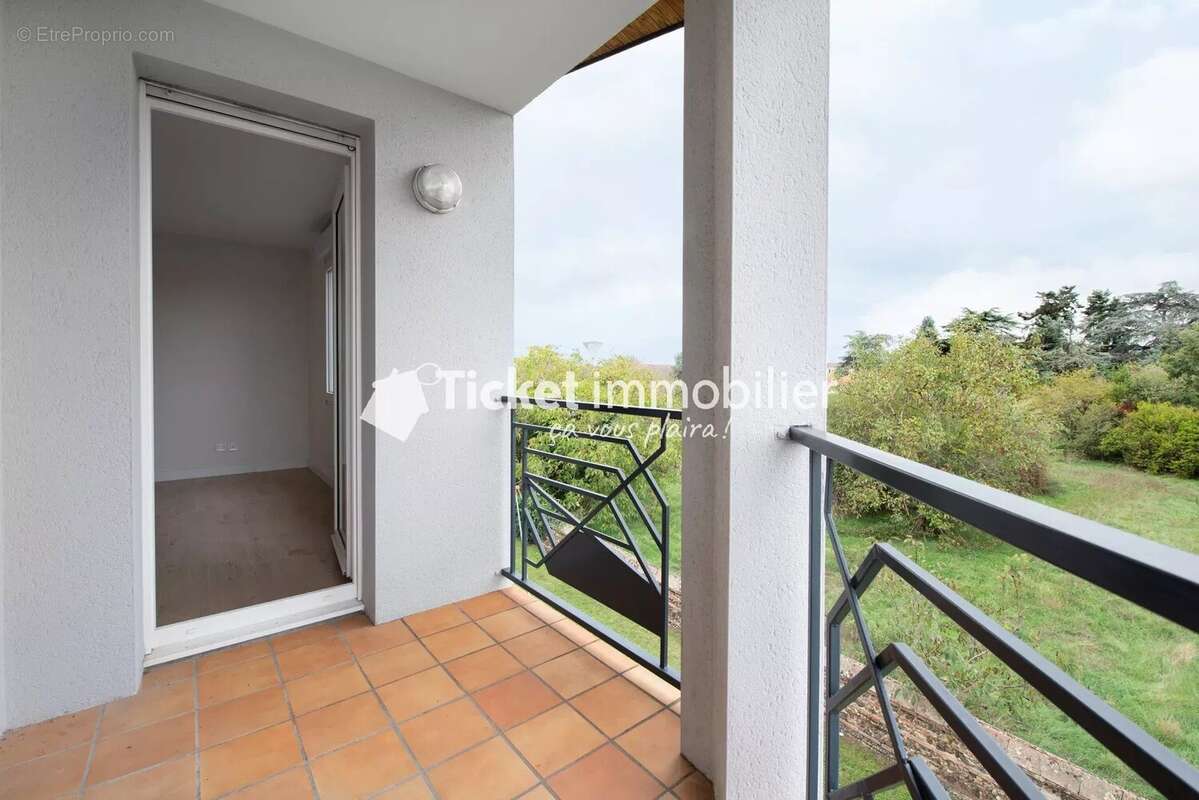 Appartement à AUCAMVILLE