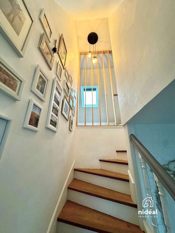 Maison à SAINTE-MARGUERITE-SUR-DUCLAIR