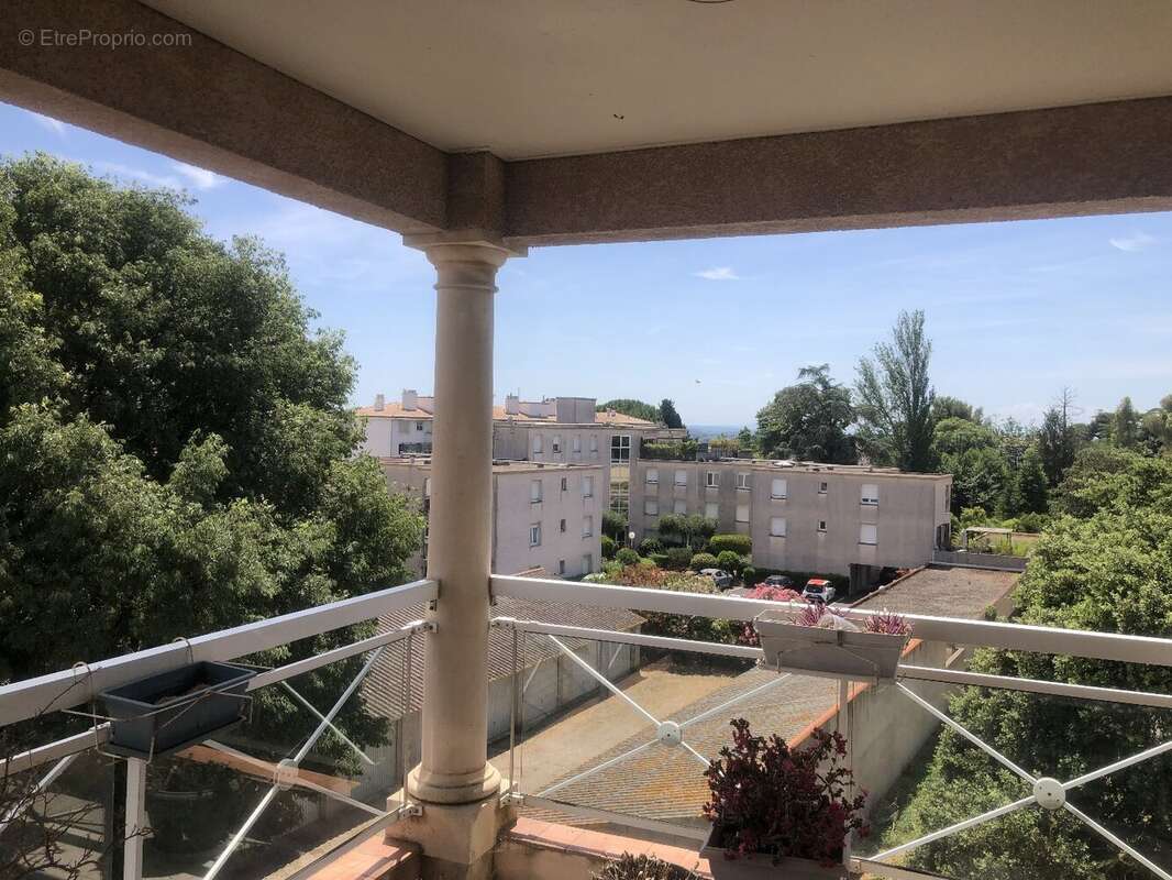 Appartement à BEZIERS