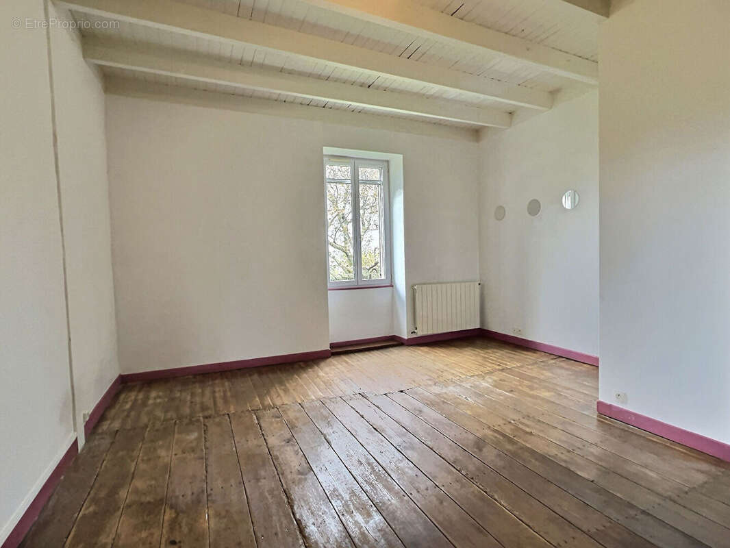Maison à VILLEBRAMAR