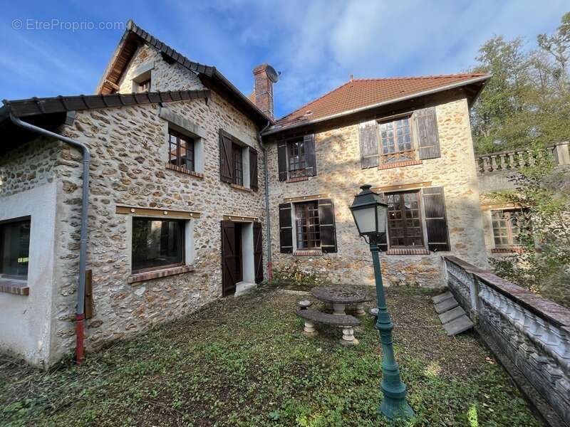 Maison à LA FERTE-SOUS-JOUARRE