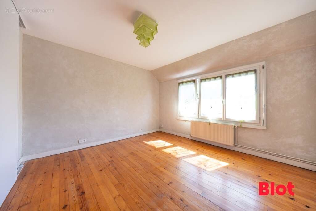 Maison 111 m² à Dinard  - photo 7