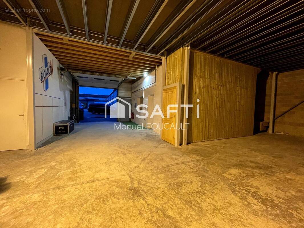 Photo 1 - Commerce à QUETIGNY