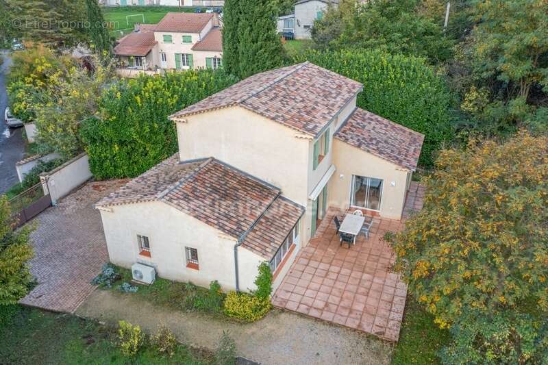 A vendre belle maison de 120m² proche Digne Les Bains (04) - photo 3