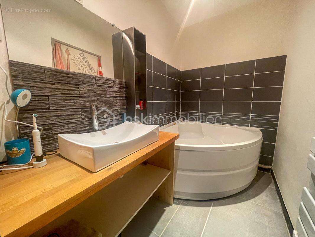 Appartement à AUBENAS