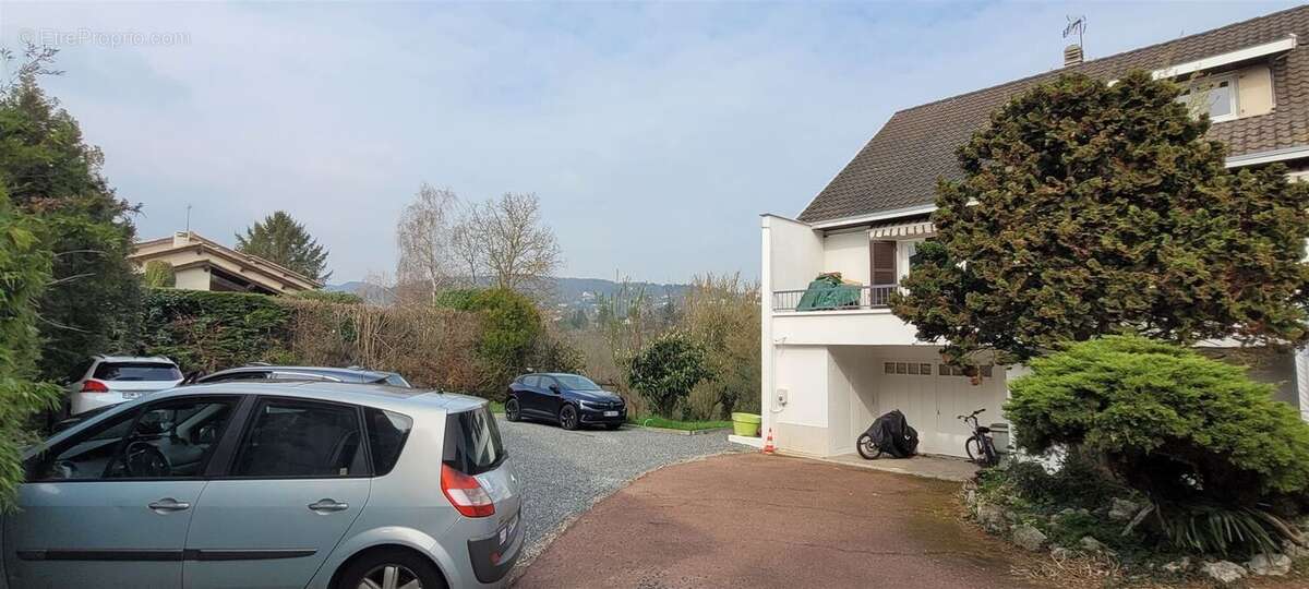Appartement à LIMONEST
