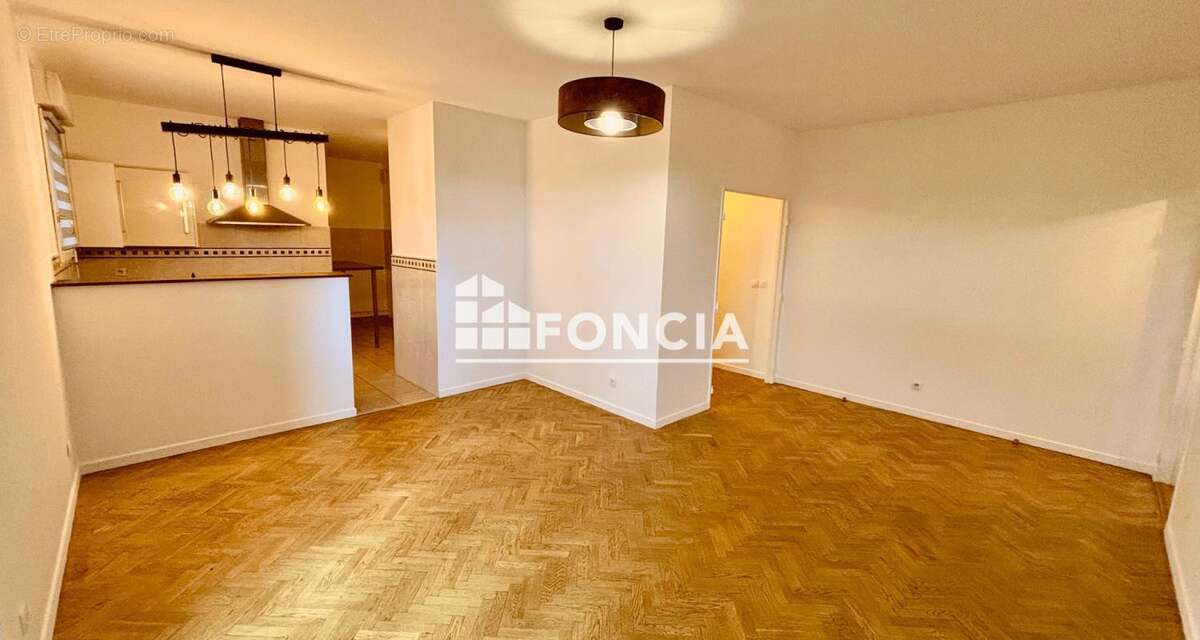 Appartement à ASNIERES-SUR-SEINE