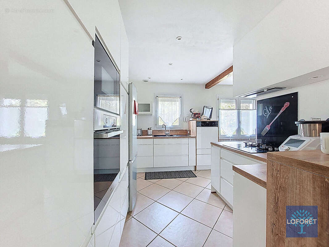 Maison à COMMEQUIERS