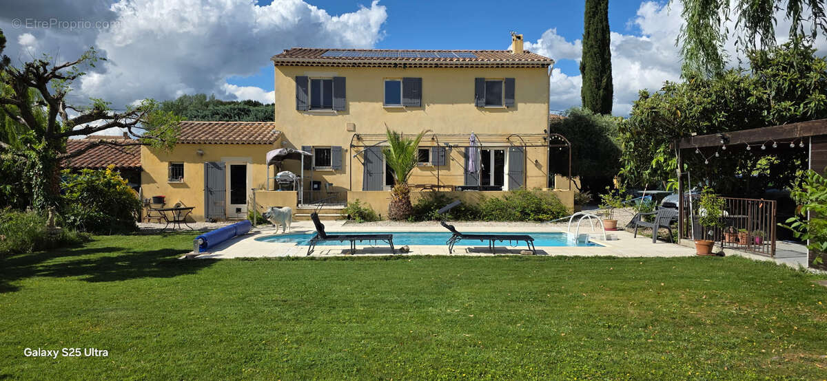 Maison à MAZAN