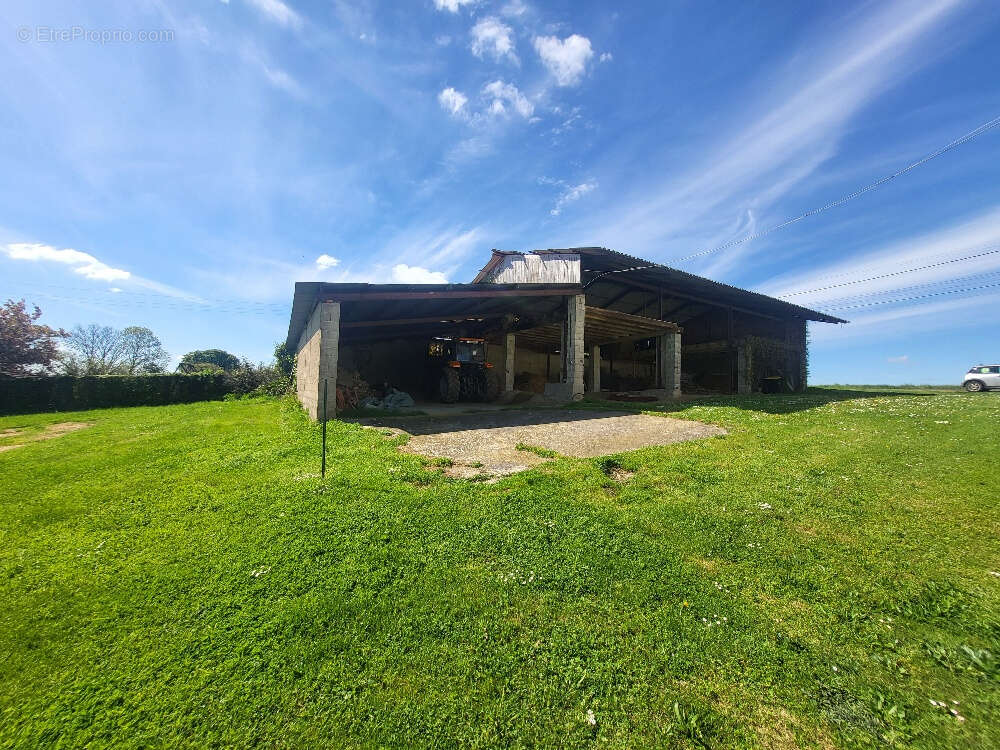 Maison à CHATILLON-SUR-CHALARONNE