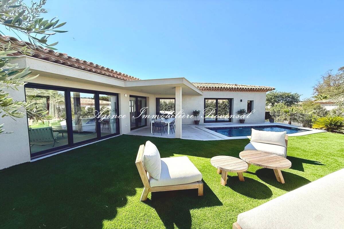 Maison 157 m² à Sainte-Maxime  - photo 3