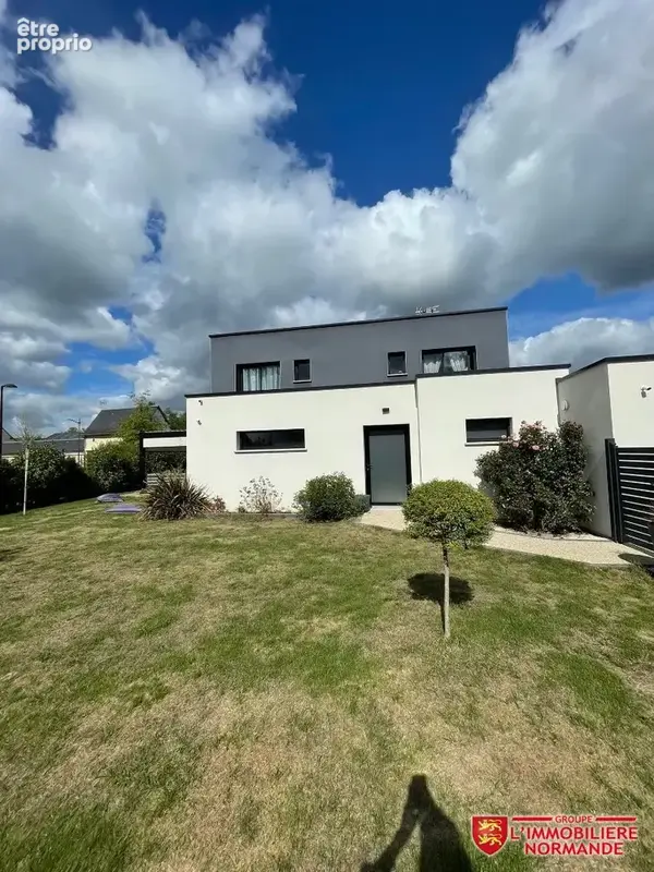 En exclusivité, belle maison de construction récente au Vaudreuil - Rare sur le secteur - photo 1