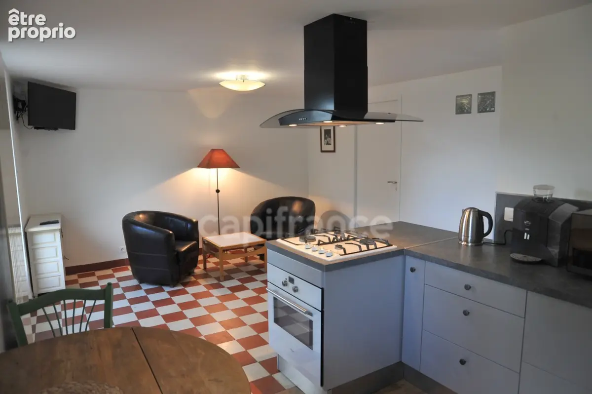 Maison à vendre 11 pièces 8 chambres SAVIGNAC LES EGLISES (24) proche école de Savignac, 1239m² de terrain - photo 15