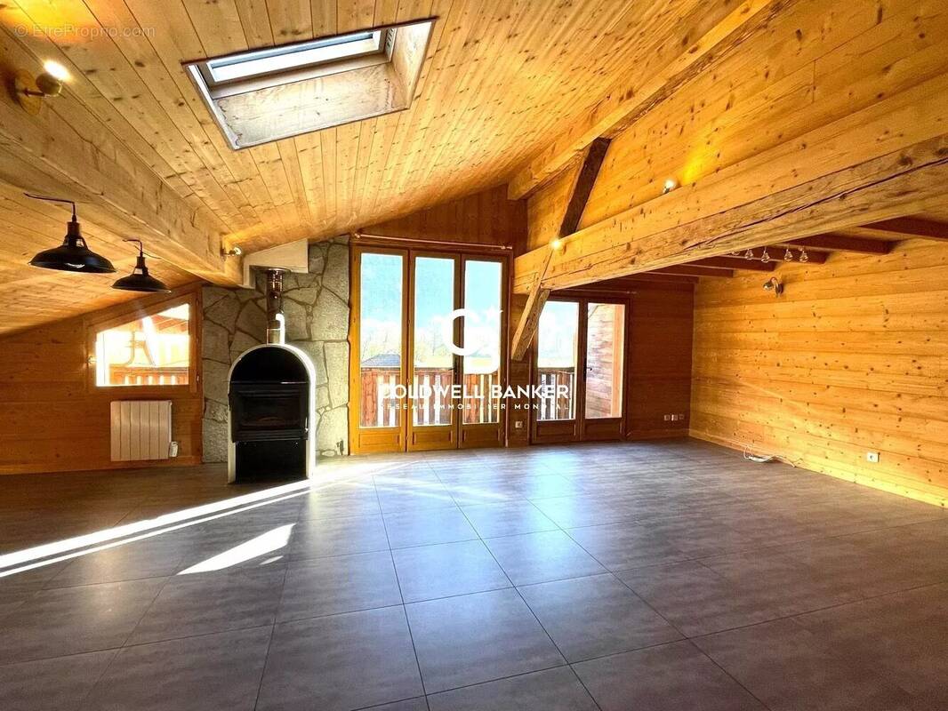 Appartement à MAGLAND