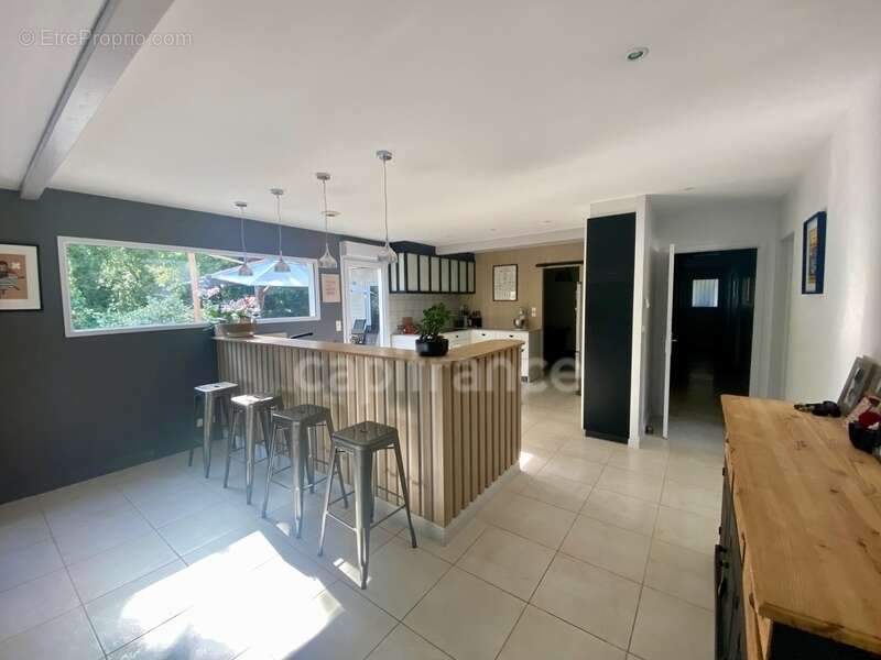 Maison à vendre 8 pièces  () - photo 9