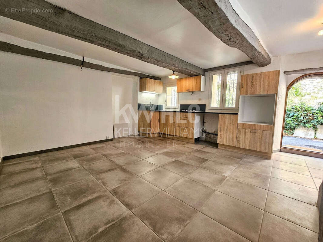 Maison 2 pièces 51 m² à vendre à Escragnolles (06460) - photo 4