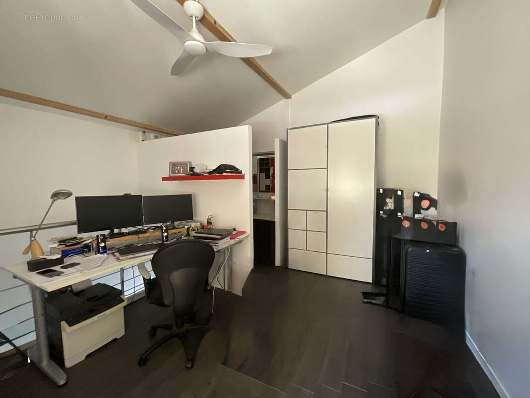 Appartement à MEYZIEU